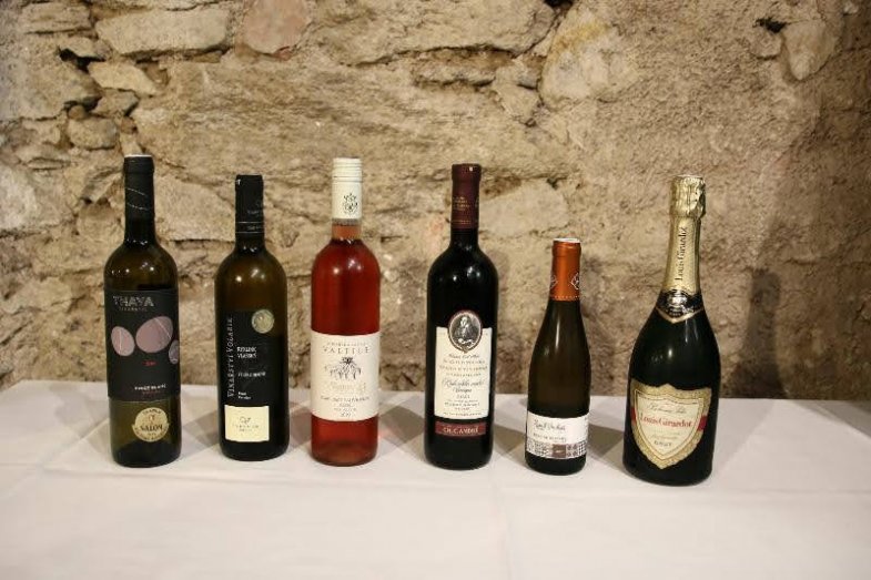 Šampionem soutěže se na základě výběru v „superkomisi“ stal Pinot blanc (Rulandské bílé), pozdní sběr, 2018 z vinařství THAYA z Hnanic