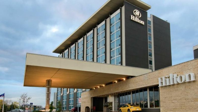 Tady se to stalo, foto Hilton Toronto Airport